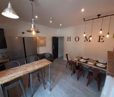 1 bedroom in a house share to rent - Photo 4