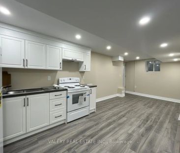 116 Blackburn Drive - Photo 2