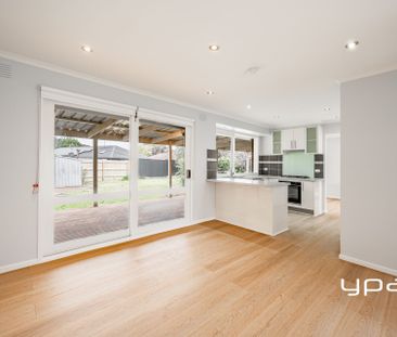 Court Living with Unbeatable Convenience - Photo 6