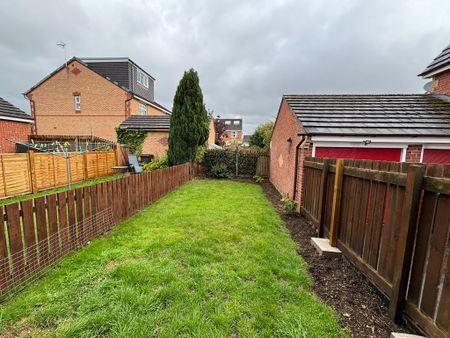 2 bedroom semi-detached house to rent - Photo 2