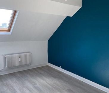 Location Appartement 3 pièces 49m² CHERBOURG-EN-COTENTIN 50100 - Photo 6