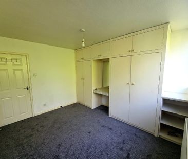 2 Bed Flat Victoria Court Leicester LE2 - Ace Properties - Photo 3
