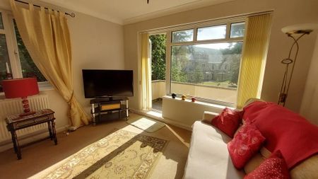 2 bedroom apartment to rent - Photo 5