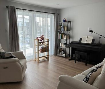 4 1/2 a louer granby avec chargeur electrique - Photo 2