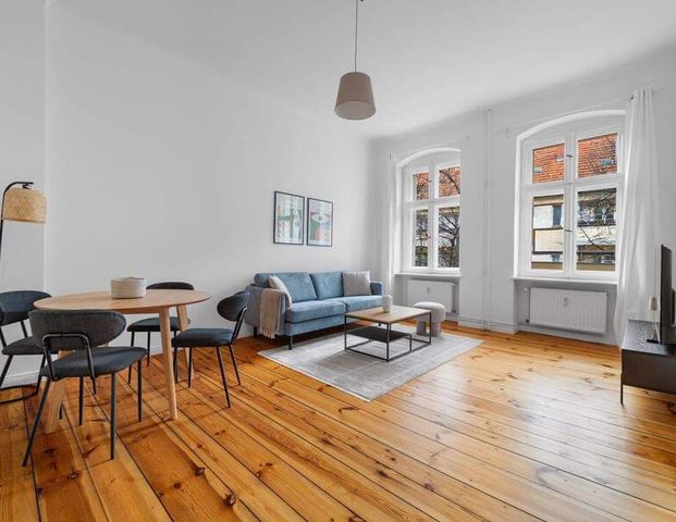 Exzellente 2-Zimmer-Wohnung in Neukölln - voll möbliert - Photo 1