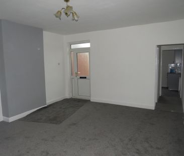 Owston Road, Doncaster, Carcroft - Photo 2