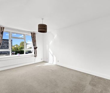 2 bedroom maisonette to rent - Photo 2