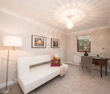 3 bedroom flat to rent - Photo 1