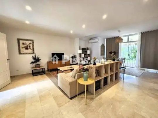 Chalet en alquiler en Barrio San Roque - Photo 1