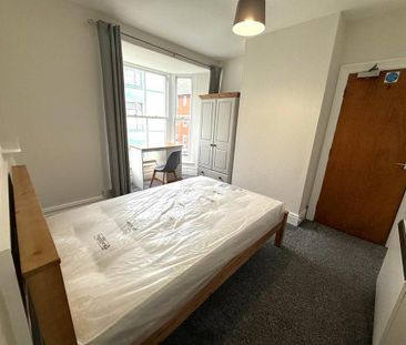 7 bedroom terraced house to rent - Photo 6