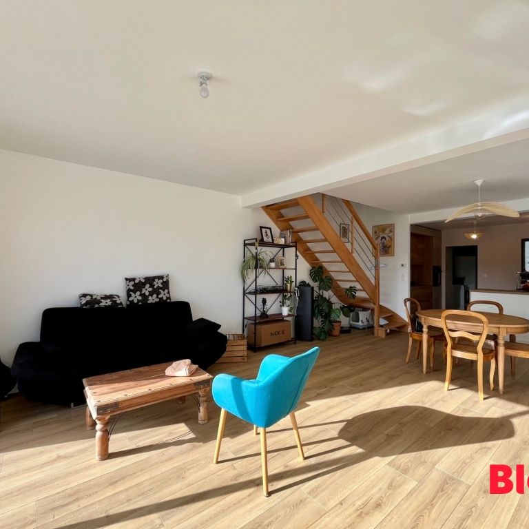 Location Maison 5 pièces 110m² BEDEE 35137 - Photo 1