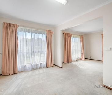 61 Rowlands Street, Sebastopol - Photo 5