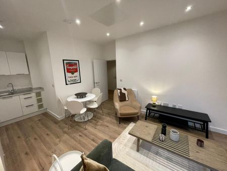 2 bedroom apartment to rent - Photo 4