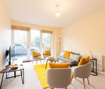 Chronicle Avenue - Photo 2