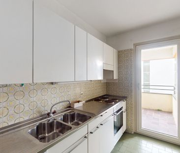 Ampio appartamento con vista sul parco isolino - Foto 4