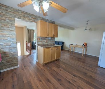 **ALL INCLUSIVE** STUDENT ROOMS FOR RENT IN WELLAND!! - Photo 4