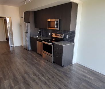 For Lease - 3237 Bayview Avenue Unit# 1108, Toronto, Ontario - Photo 2