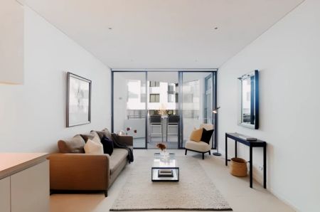 2 Cullen Cl, Sydney - Photo 2