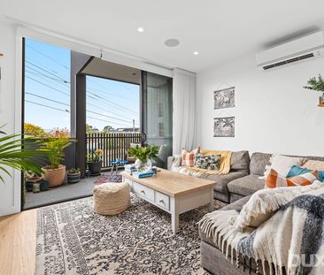 The Ultimate Village Lifestyle with Family Size Flair - Photo 1