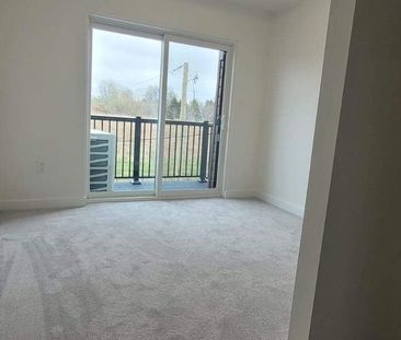 For Lease - 10 Palace Street Unit# D12, Kitchener, Ontario - Photo 2