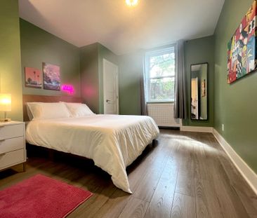 4810 Ch. Queen Mary, Montréal (Côte-des-Neiges, QC H3W - Photo 1