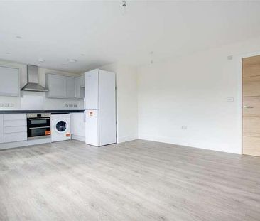 Arden Grove, Harpenden, AL5 - Photo 4