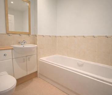 2 bedroom apartment to rent - Photo 6