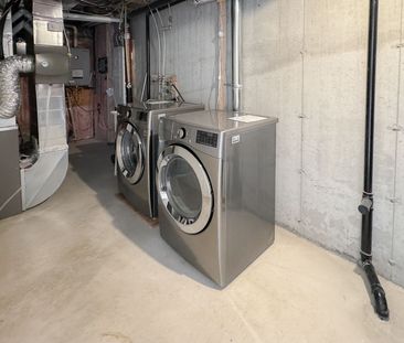 For Lease - 889 Solarium Avenue, Blossom Park - Airport and Area, O... - Photo 5