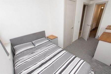 7 bedroom house to rent - Photo 5