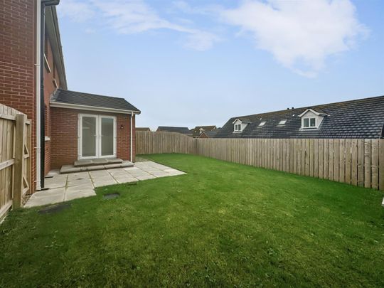 3 Gowland Grove, - Photo 1