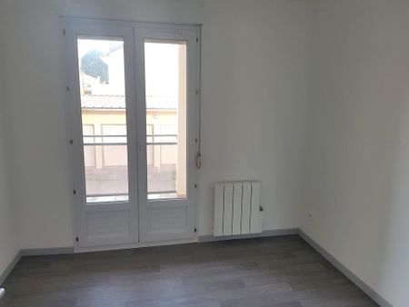 Location Appartement 3 pièces 46m² GOUSSAINVILLE 95190 - Photo 4