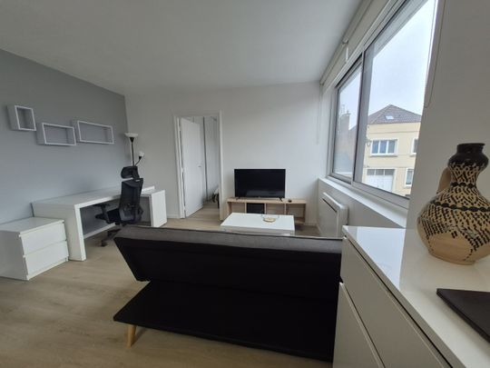 Location Appartement 3 pièces 37m² BETHUNE 62400 - Photo 1