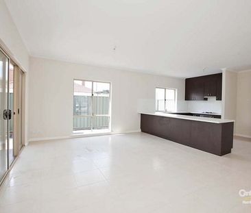 Four Bedroom Home Two Storey Home - Photo 5