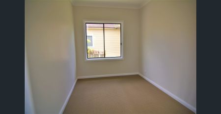 HILLSIDE LIVING - Photo 2