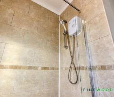 2 bedroom terraced house to rent - Photo 4