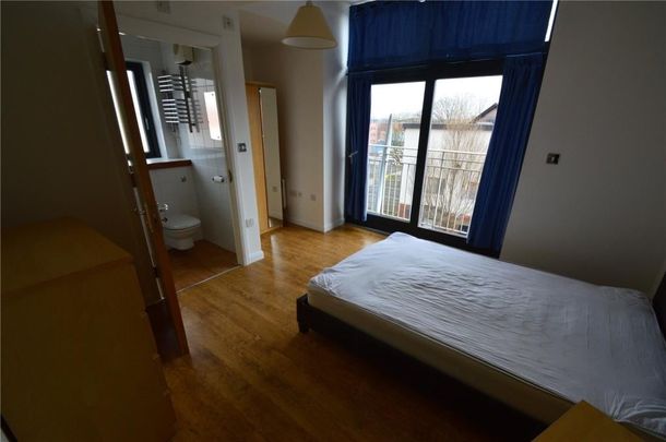 2 Bed Flat, Rickman Drive, B15 - Photo 1