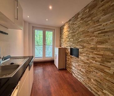 alles fußläufig erreichbar - mit Süd-Balkon und Tiefgarage - Foto 1