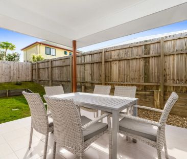 9 Roseberry Parade, Wynnum West. - Photo 1