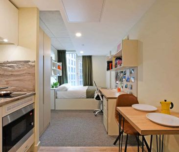 Platinum Studio - Photo 3