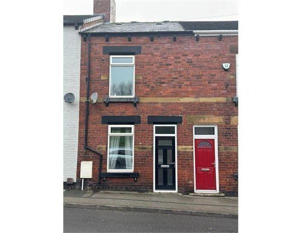 3 bedroom terraced house to rent - Photo 1