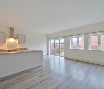 2 bedroom end of terrace house to rent - Photo 6