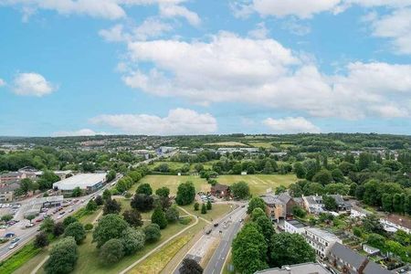 Kd Tower, Hp, Hemel Hempstead, HP1 - Photo 3