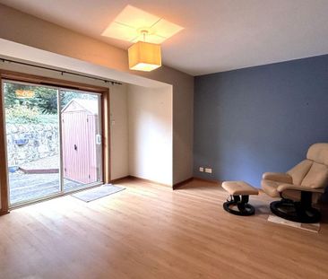 1 bedroom semi-detached bungalow to rent - Photo 4