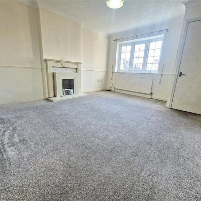 3 Bedroom Terraced To Let - Photo 1