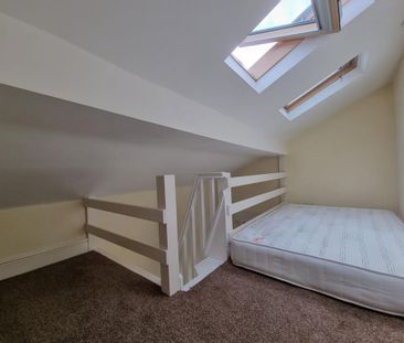 5 bedroom terraced house to rent - Photo 6