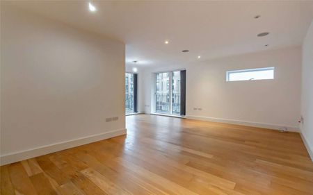 Excellent first floor two bedroom modern apartment in the popular Cambridge Riverside development - Photo 5