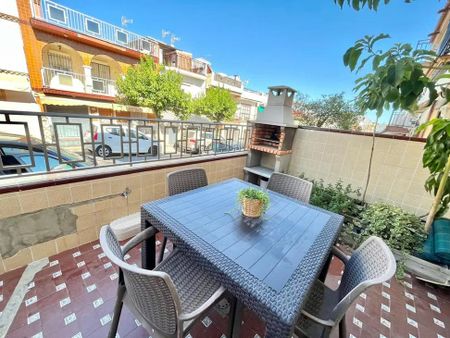 Calle Huelva, Santiponce, Andalusia 41970 - Photo 2