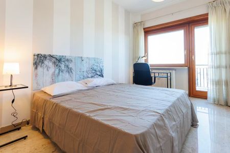 Via Padre Semeria, Rome, Lazio 00154 - Photo 4