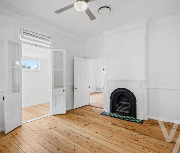 Your Next Move. - Photo 3