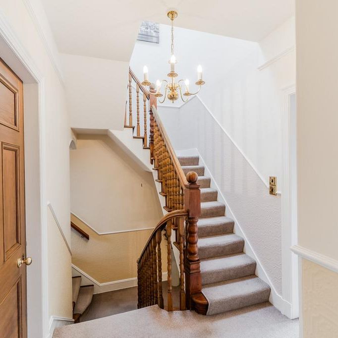 4 bedroom terraced house to rent - Photo 1
